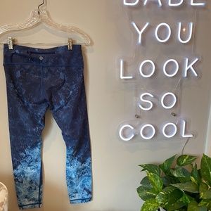 Lululemon Ocean Print Cropped Leggings